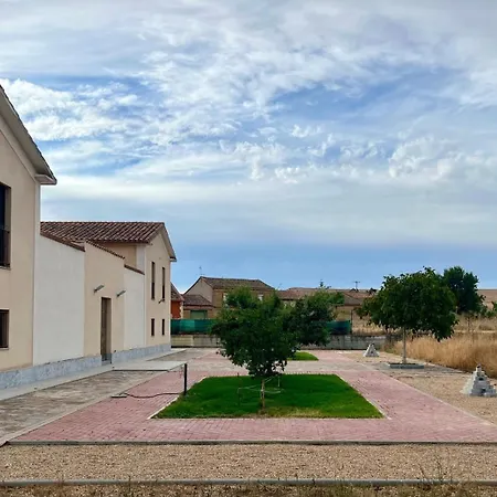 El Refugio De Pedrosa Landhaus